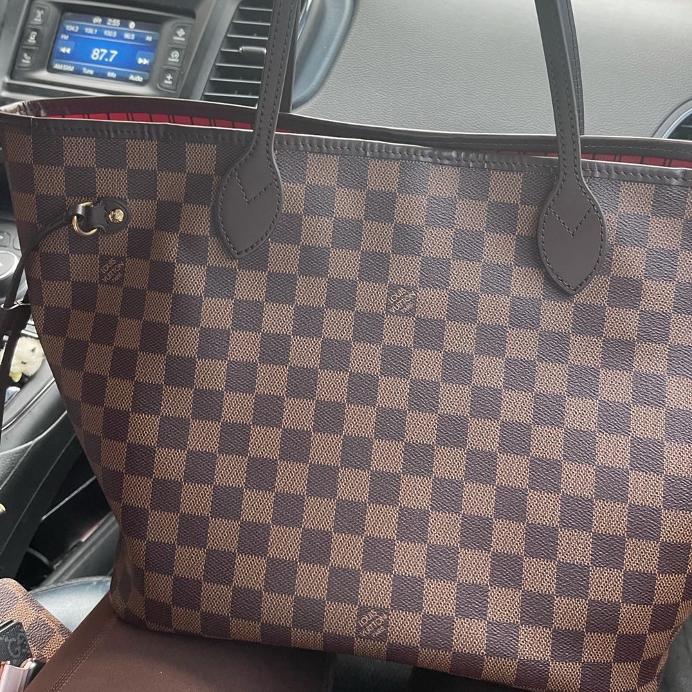 Louis Vuitton purse